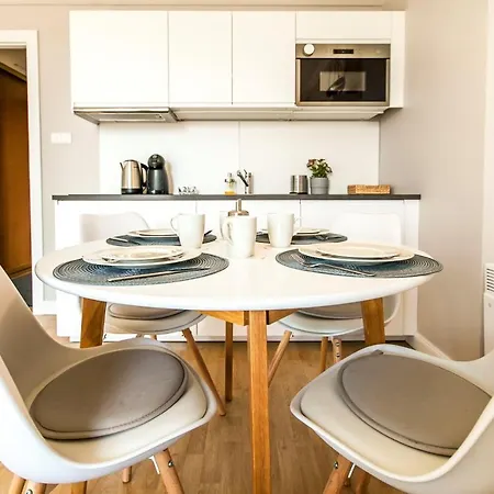 公寓 Apartament Beza Z Parkingiem 索波特
